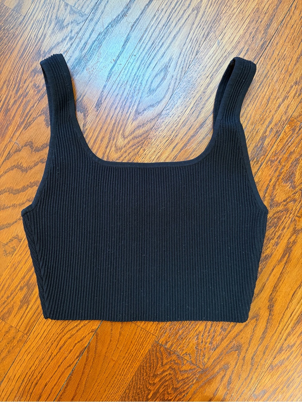 Babaton Sculpted Knit Square Neck Crop Top
